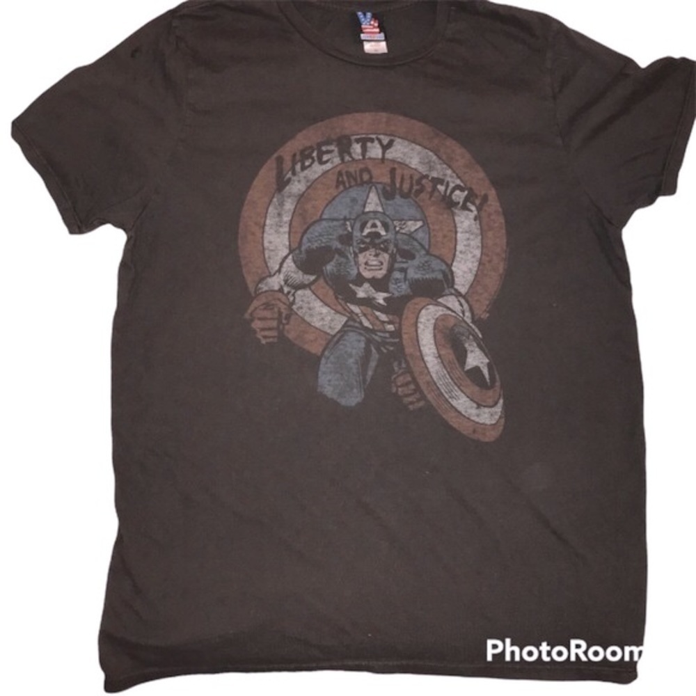 Junk Food Captain America Graphic Tee Shirt XL
